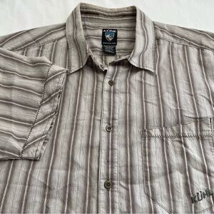 KÜHL Hiking Travel Shirt Short Sleeve Button Down Beige Brown Striped Men’s XL